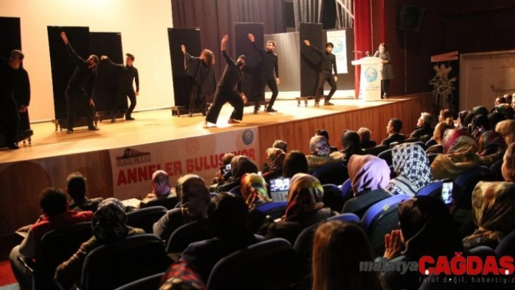 Elazığ'da 'Anneler Buluşuyor' etkinliği
