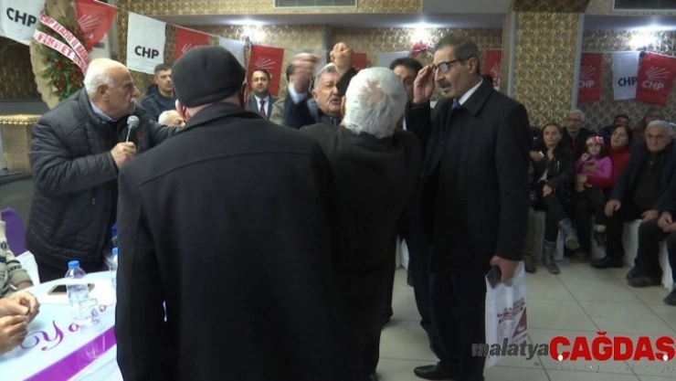 Elazığ'da CHP kongresinde yumruklu kavga