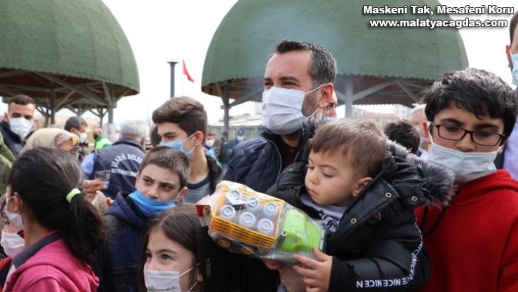 Elazığ'da coşkulu Nevruz kutlaması