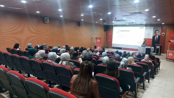 Elazığ'da kadınlara yönelik madde bağımlılığı eğitimi