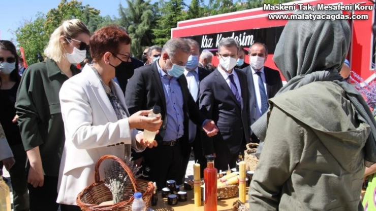 Elazığ'da Kız Kardeşim projesine start verildi, ürünler Türkiye ve dünya pazarında yer alacak