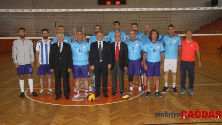 Elazığ'da Türkiye Öğretmenler Kupası ödül töreni