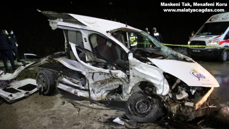 Elazığ'daki feci kazada ölü sayısı 3'e yükseldi