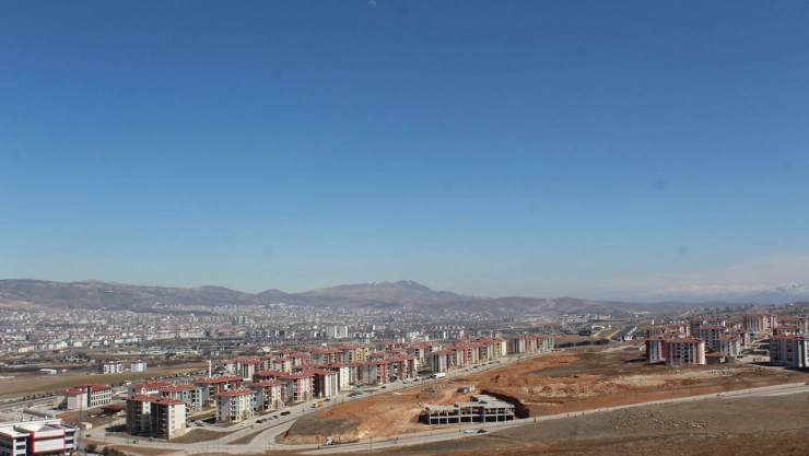 Elazığ Güneykent'in ulaşım ve altyapı sorunu çileye dönüştü