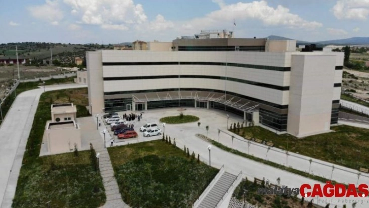 Emet Dr. Fazıl Doğan Devlet Hastanesi hizmet ağını genişletiyor
