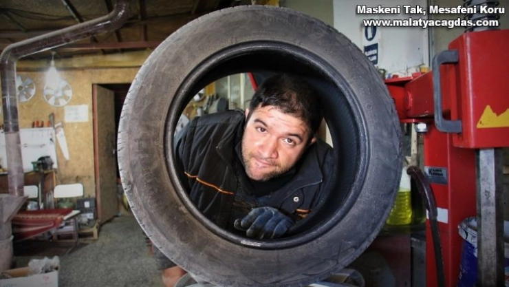 Hem kendi parasını kazanıyor hem de usta oldu