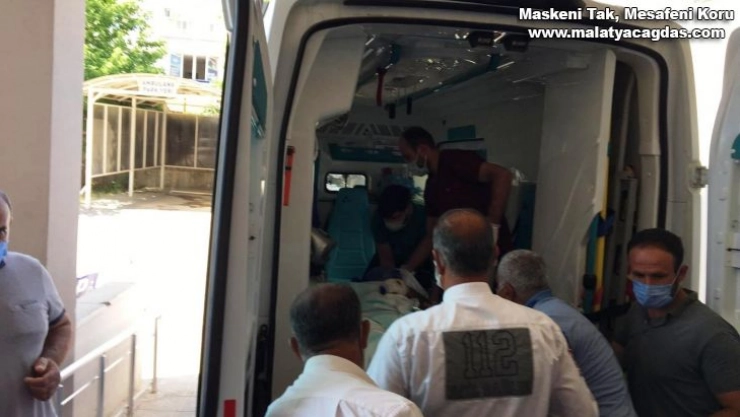 Engerek yılanın ısırdığı şahıs yoğun bakımda