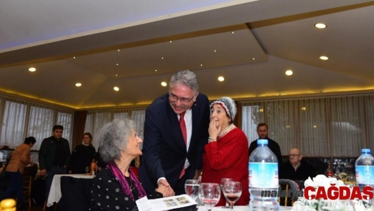 Erdemirli Mühendisler huzurevi sakinlerini ağırladı