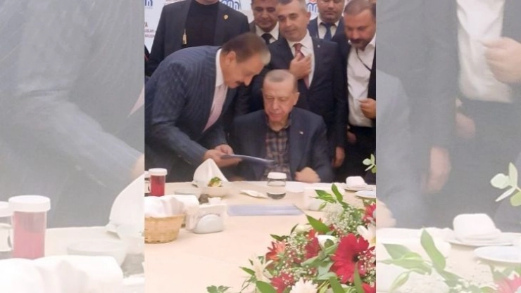 Esnafın sorun ve talep dosyası Erdoğan'a sunuldu