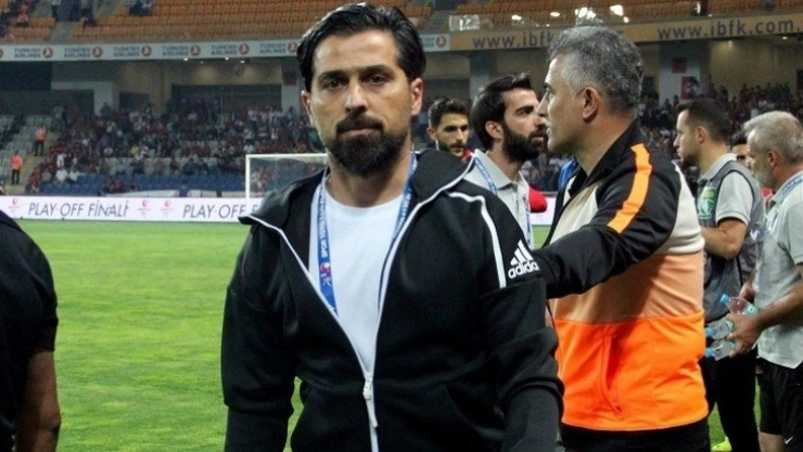 Evkur Yeni Malatyaspor'dan genç hocaya kanca