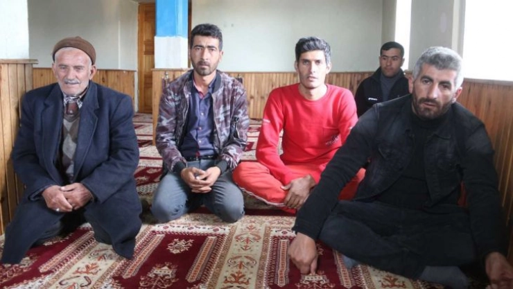 Ezan sesine hasret kaldılar, 6 aydır imamın yolunu gözlüyorlar