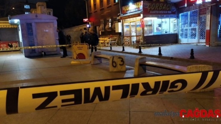 Fatih'te silahlı kavga: Önce arkadaşını sonra kendini vurdu