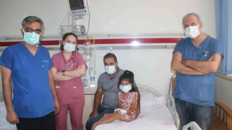 Fedakar baba, iki böbreği iflas eden kızına böbreğini verdi