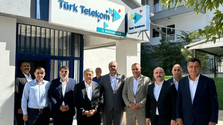 Fendoğlu: ''Sahada yürütülen çalışmaları, yatırımları ve projeleri titizlikle takip ediyoruz''