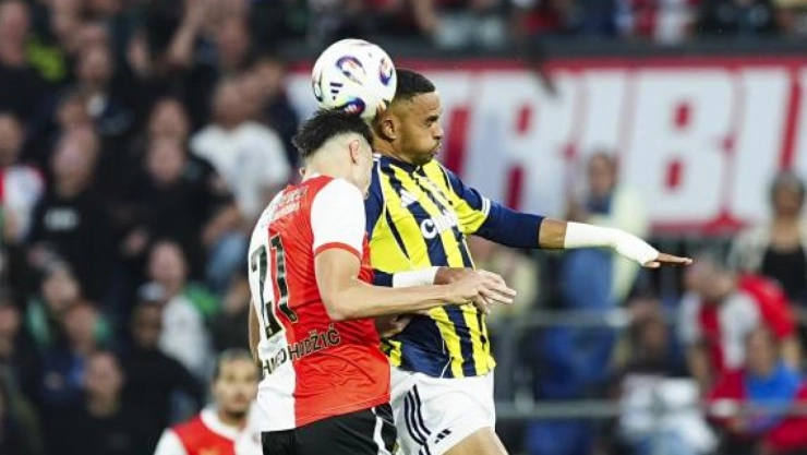 Fenerbahçe, Deplasmanda Feyenoord'a 2-1 Mağlup Oldu