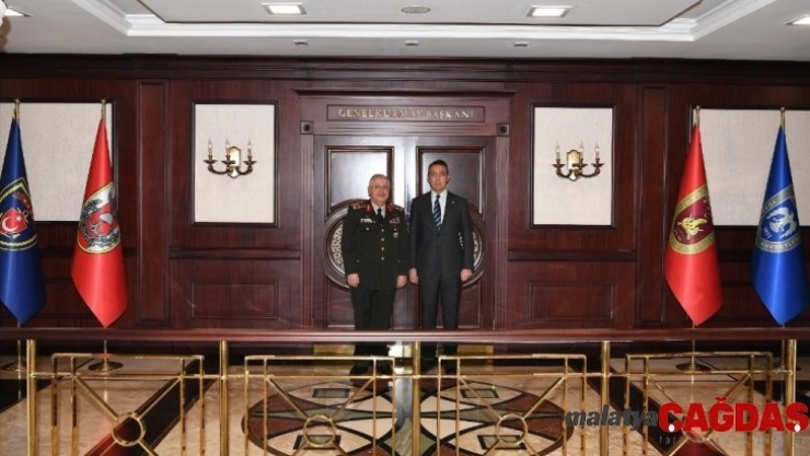 Fenerbahçe Yönetimi, Genelkurmay Başkanı Güler'i ziyaret etti