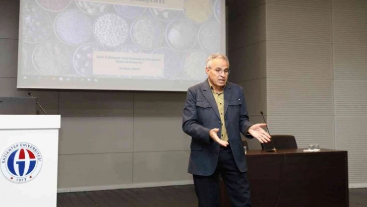 GAÜN'DE baharat çalıştayı