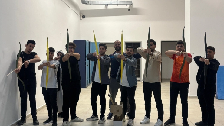 Geleneksel Türk Okçuluğu Kursu Devam Ediyor