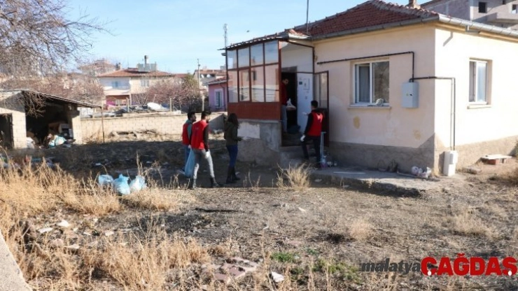 Gençlerin 'İyilik Ağacı' büyüyor