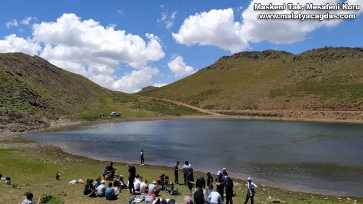 Gerindal gölüne ilgi artıyor