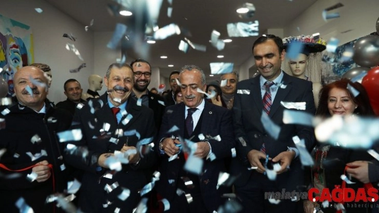 Giy-çık atölyesi açıldı