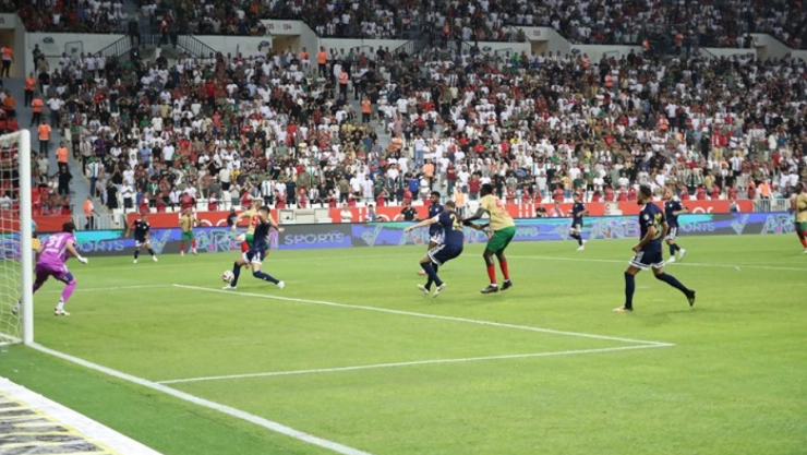 Gollü Maçta Puanlar Paylaşıldı: Amed SK 2-2 Erzurumspor