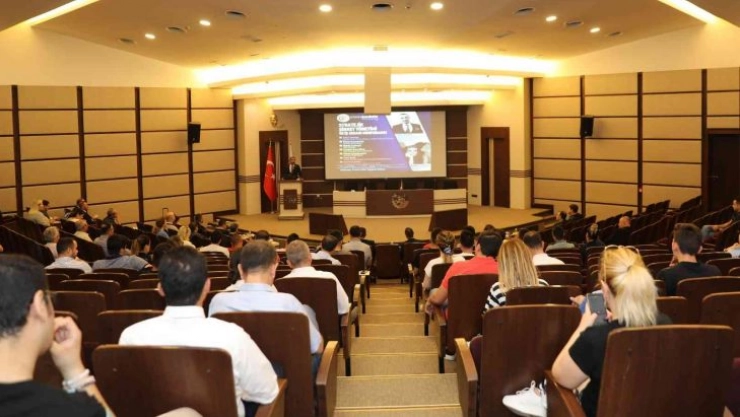 GTO'dan ''Stratejik şirket yönetimi ve iş zekası'' konferansı