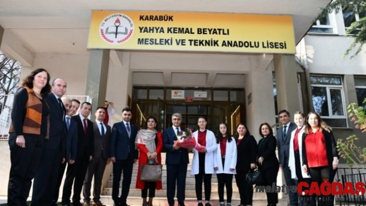 Gürel ödüllü aşçıları ziyaret etti