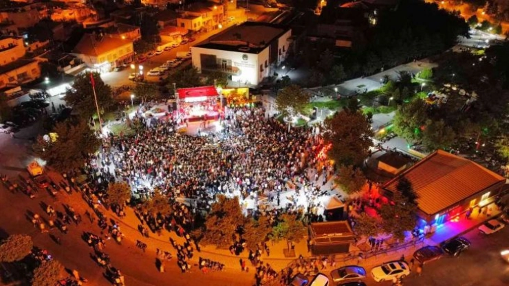 Hacılar'da Urfa Ahengi konseri