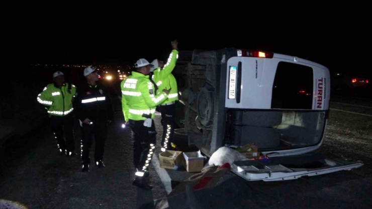 Malatya-Adıyaman Yolunda Kaza: 13'ü Öğrenci 14 Kişi Yaralandı