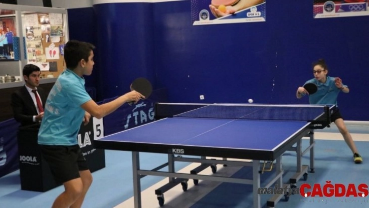 Hafta sonu Masa Tenisi Heyecanı