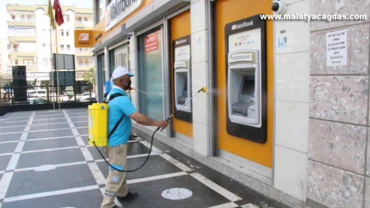 Haliliye'de salgınla mücadele devam ediyor