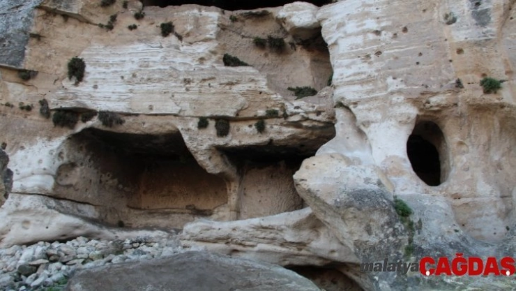 Hasankeyf'teki mağaralara restorasyon yapılması talebi
