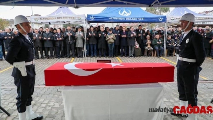 Hastalık sonucu ölen bekçi son yolculuğuna uğurlandı