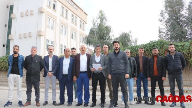 HDP'li Silopi Belediyesince işten çıkarılan işçilerden 17'si hukuk mücadelesini kazandı