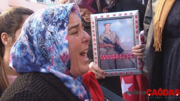 HDP'li vekiller binaya geldi, tansiyon yükseldi