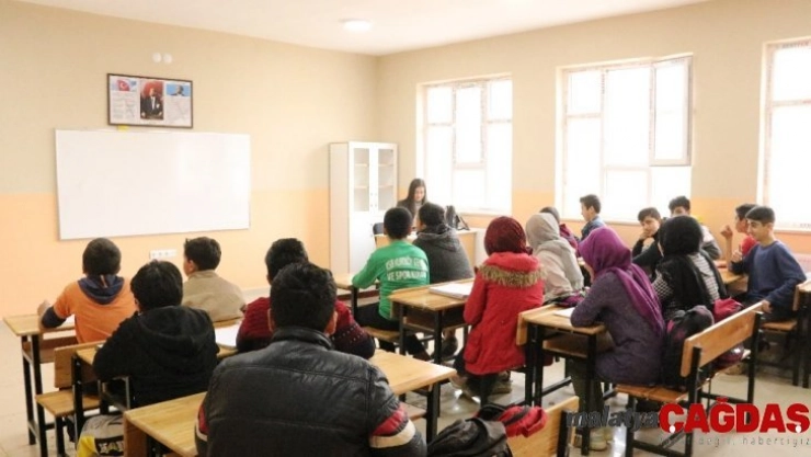 Hizan'da İmam Hatip Ortaokulu ve Uygulama Camisi açıldı