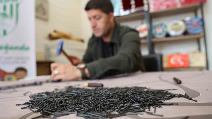 Türkiye'nin sayılı filografi ustalarından biri oldu