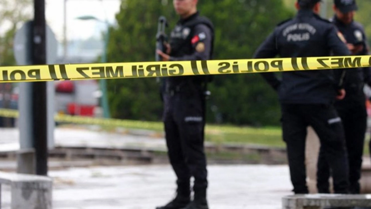 Husumetliler arasında silahlı ve bıçaklı kavga: 1 ölü, 2 yaralı