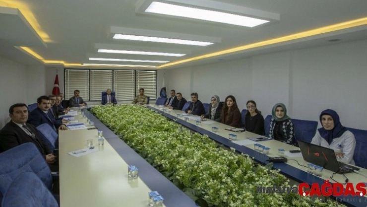 İpekyolu'nda 'Kadına Yönelik Şiddetle Mücadele' toplantısı