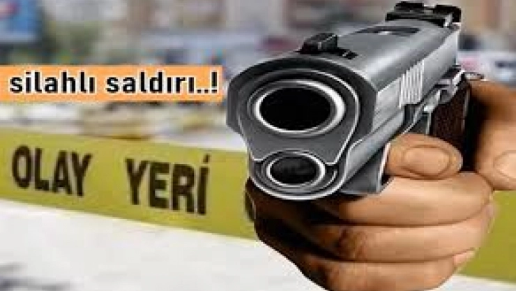 İş yerine silahlı saldırıda 2 kişi yaralandı