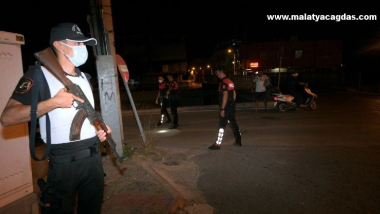 İskenderun'da polisten 50 ayrı noktada sıkı denetim