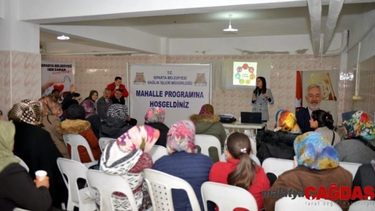 Isparta Belediyesi sağlığa yönelik eğitim seminerlerini mahallelere taşıdı