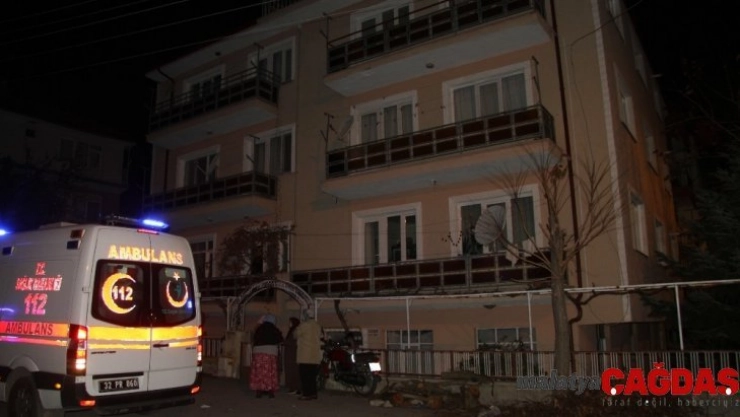 Isparta'da gelin, misafir oldukları kayınvalidesinin evinde camdan atladı