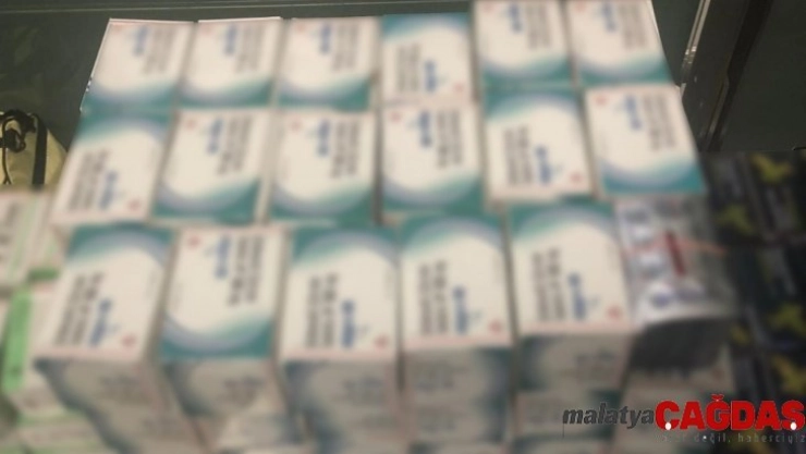 İstanbul'da 123 bin 610 adet kaçak ilaç ele geçirildi