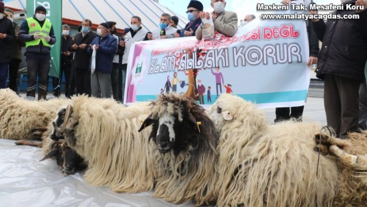 İstanbul Sözleşmesinden çıkılmasına şükür kurbanı