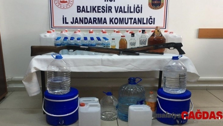 Jandarmadan kaçak tütün ve içki operasyonu