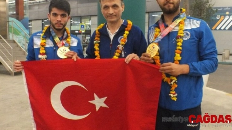 Jeet kune do sporcuları Hindistan'dan 2 altın madalyayla döndüler