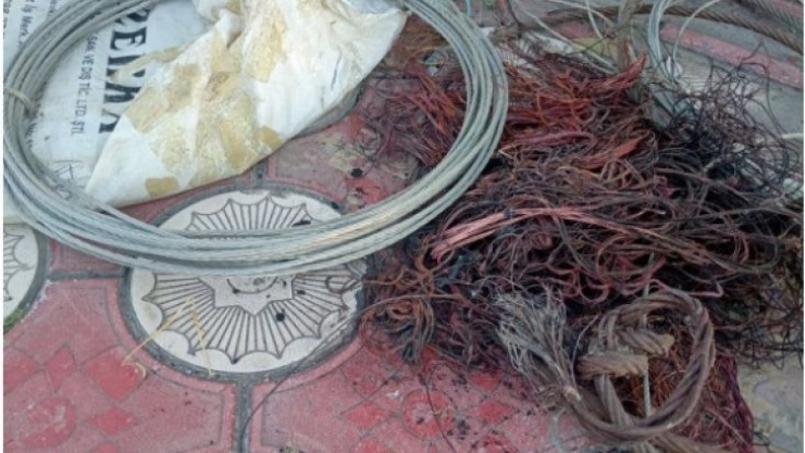 Kablo yakan firari şahıs suçüstü yakalandı