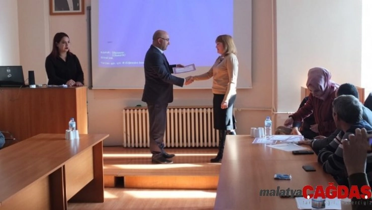 Kafkas Üniversitesi'nde Şair Nesimi etkinliği